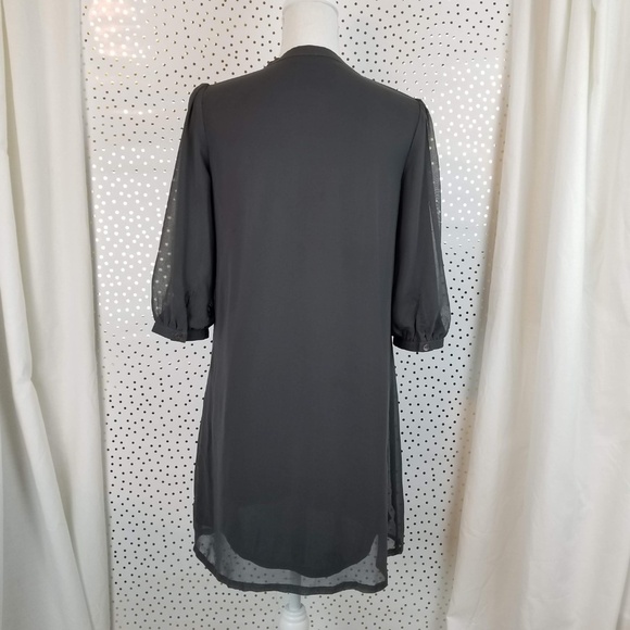 Francesca's | Grey Ruffle Front Shift Dress - Picture 7 of 8